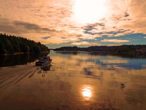 Astor på vei til hjemmehavn i Oslofjorden