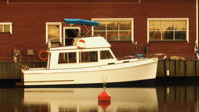 Grand Banks 28, hull 1