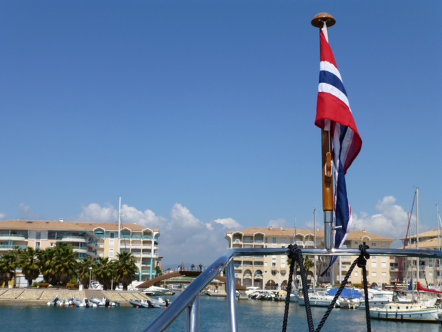 Grand Banks 42 motor yacht